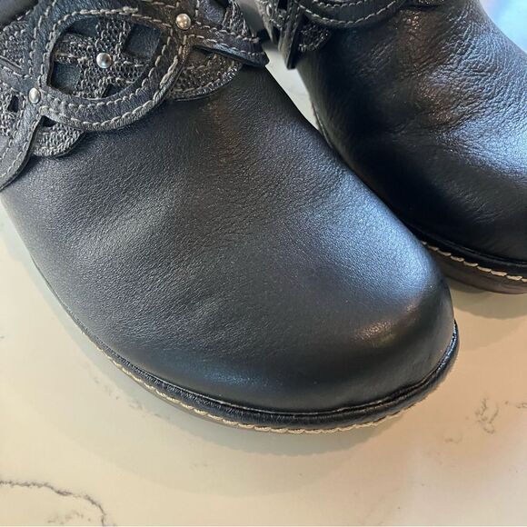 Euro Soft by Sofft Mule Heels Leather Slip On Shoes Black Clogs Womens Size 8 - Picture 4 of 13